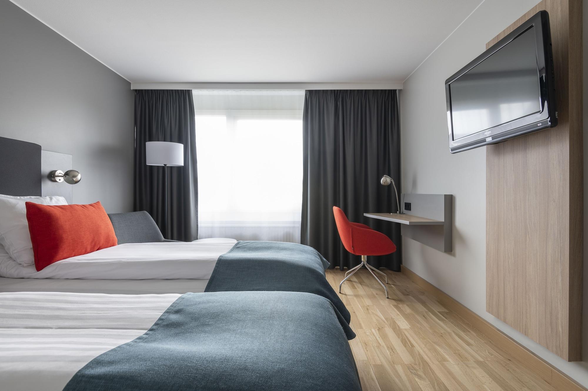 Quality Hotel Prisma Skovde Exterior photo