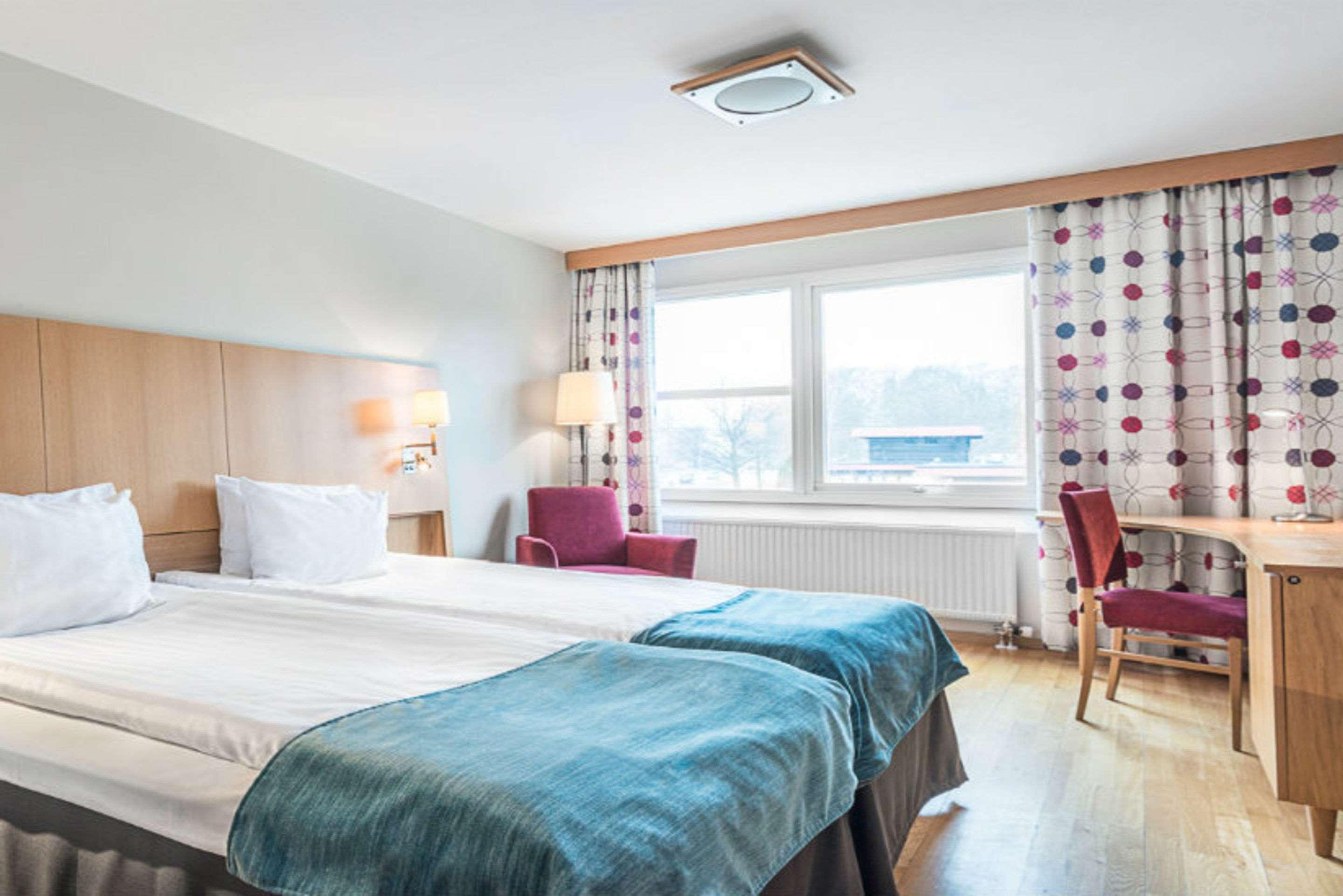 Quality Hotel Prisma Skovde Exterior photo