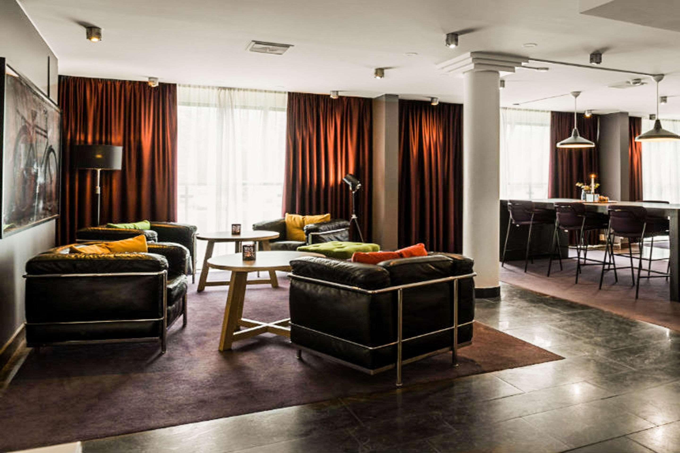 Quality Hotel Prisma Skovde Exterior photo
