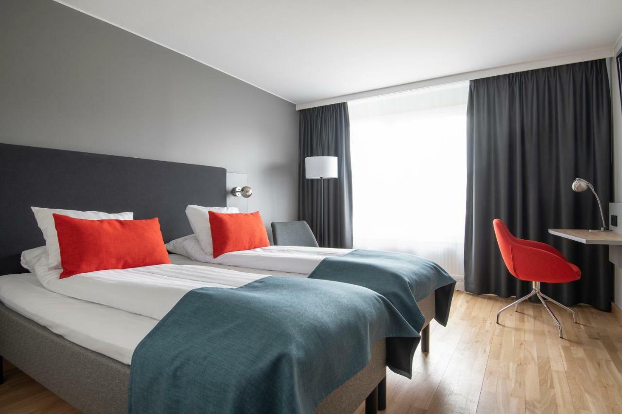 Quality Hotel Prisma Skovde Exterior photo